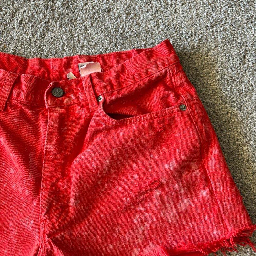 vintage Calvin Klein jeans shorts womens 13 red bleached distressed holy cut off - Picture 3 of 12